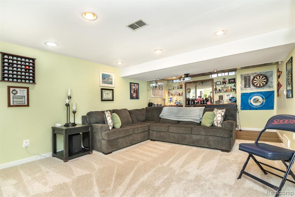 917 NOVI Street, Northville, MI 48167 — Photo 27