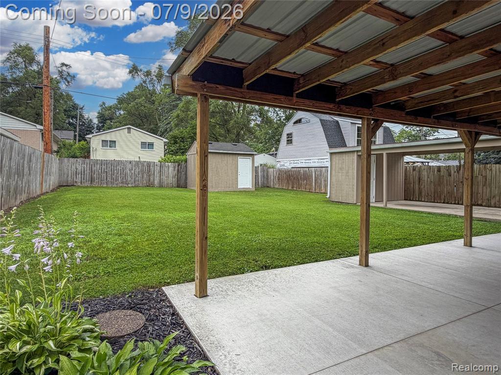 610 Quarter Street, Rochester, MI 48307 — Photo 5