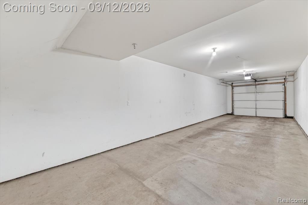 468 Village Lane, 3, Milford, MI 48381 — Photo 31