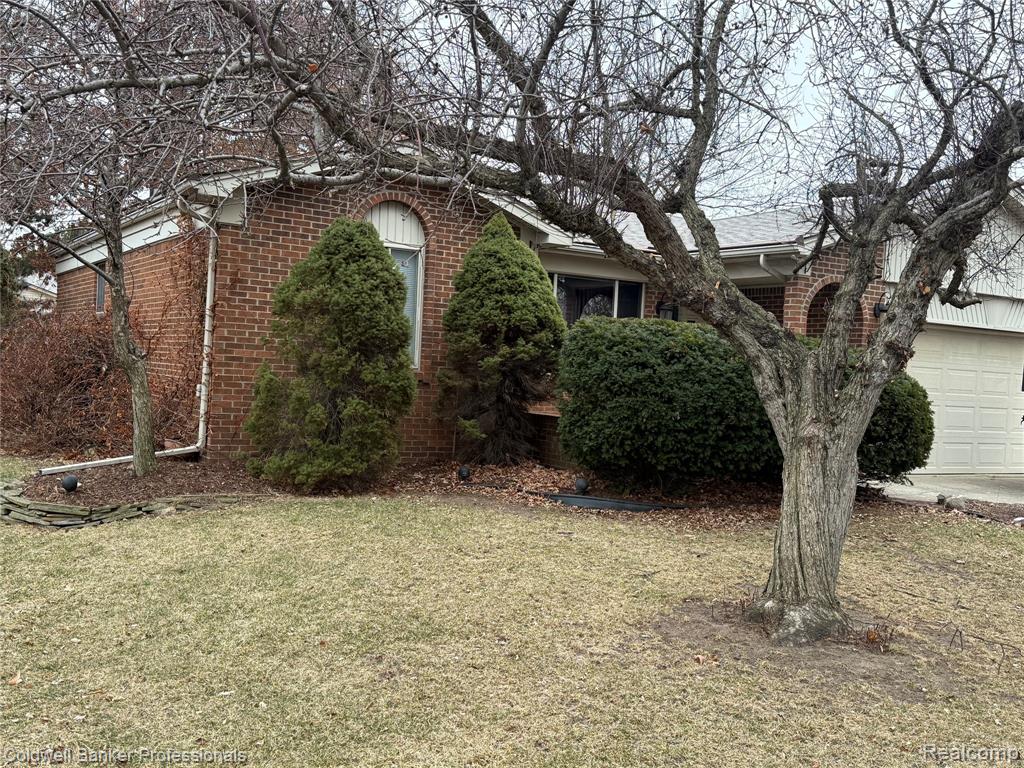47071 Savannah Drive, Macomb, MI 48044 — Photo 2