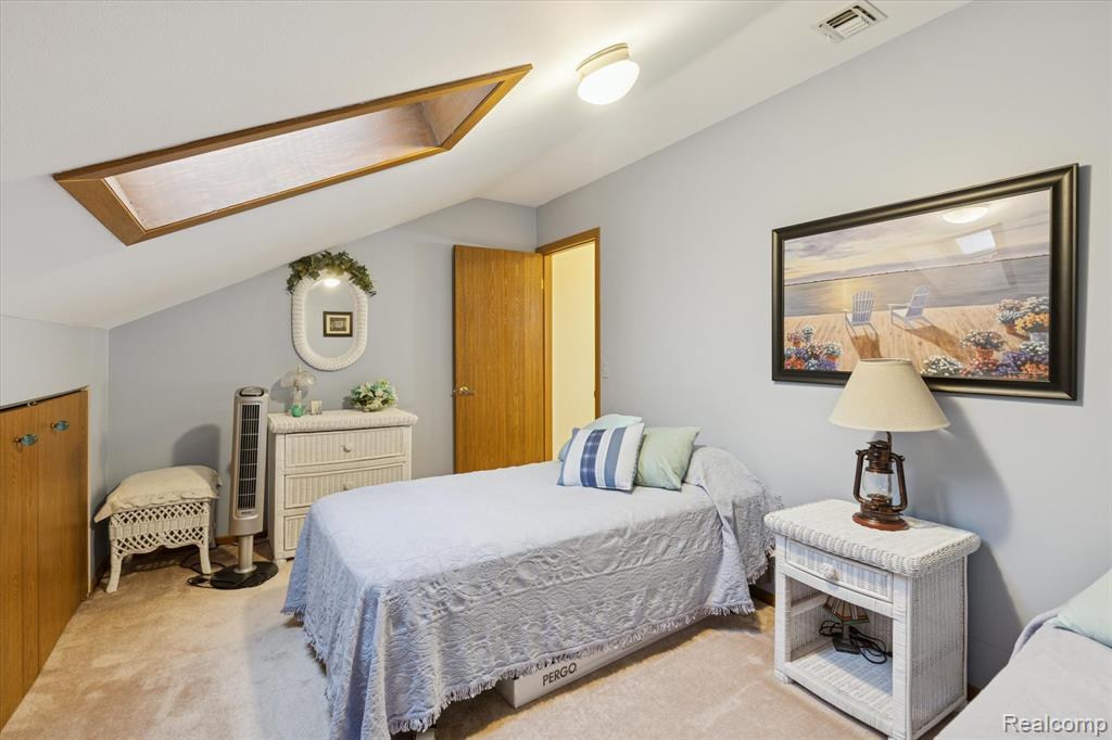 331 Lakeview, 18, Port Austin, MI 48467 — Photo 27