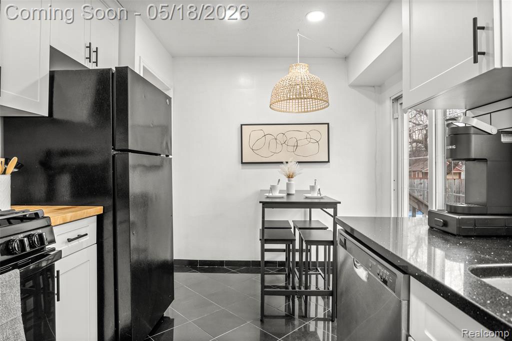 4115 Academy Street, Dearborn Heights, MI 48125 — Photo 14