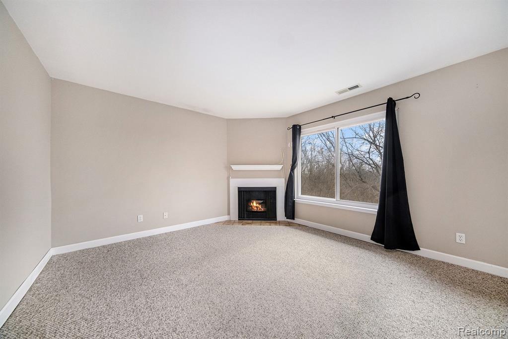350 Briarcrest Drive, 165, Ann Arbor, MI 48104 — Photo 5