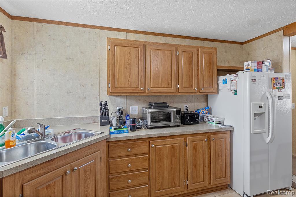 111 Riviera, Oakland, MI 48371 — Photo 7