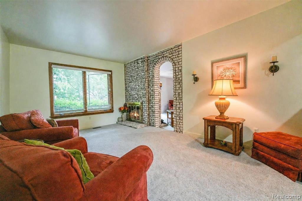 41768 Hanford Road, Canton, MI 48187 — Photo 6