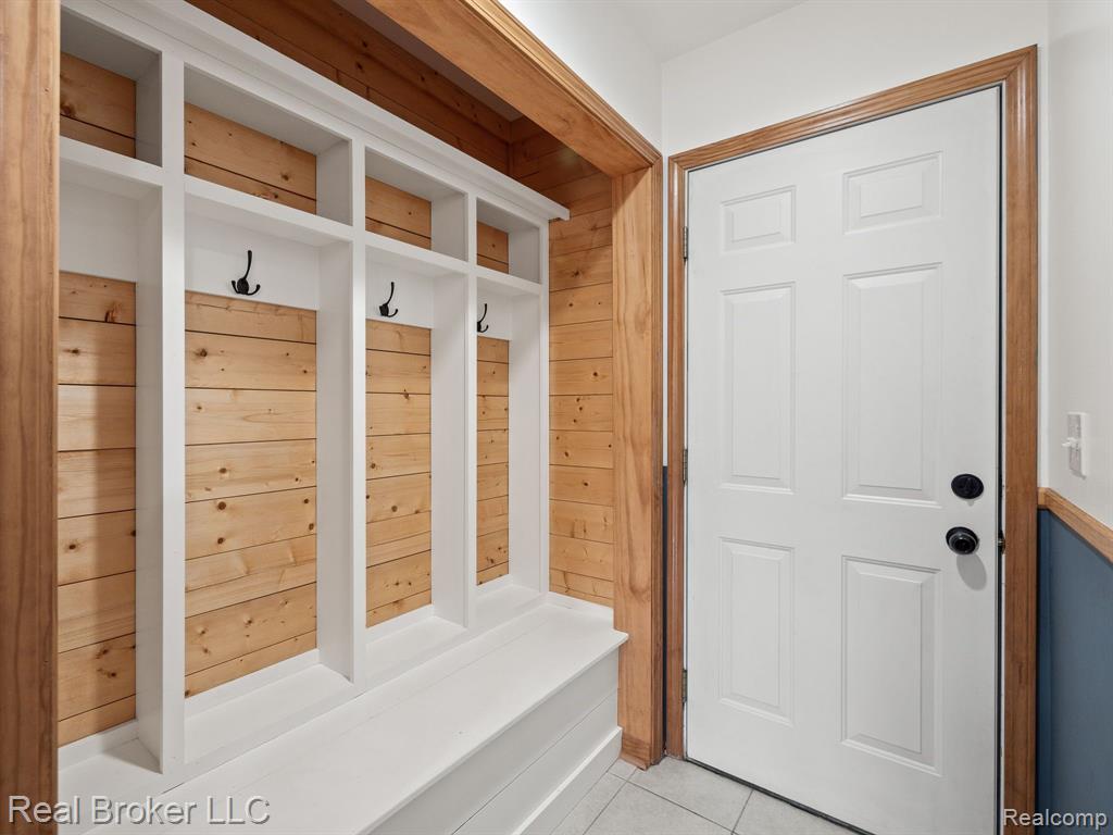 7265 Wood Pointe Drive, Almont, MI 48003 — Photo 19