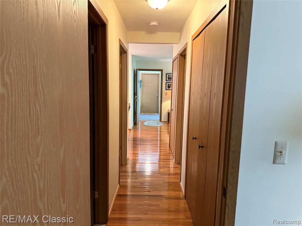 7806 Manor Circle, 203, Westland, MI — Photo 17