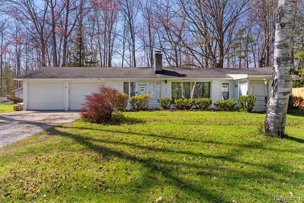 95 N HURON Road, Au Gres, MI 48703 — Photo 10