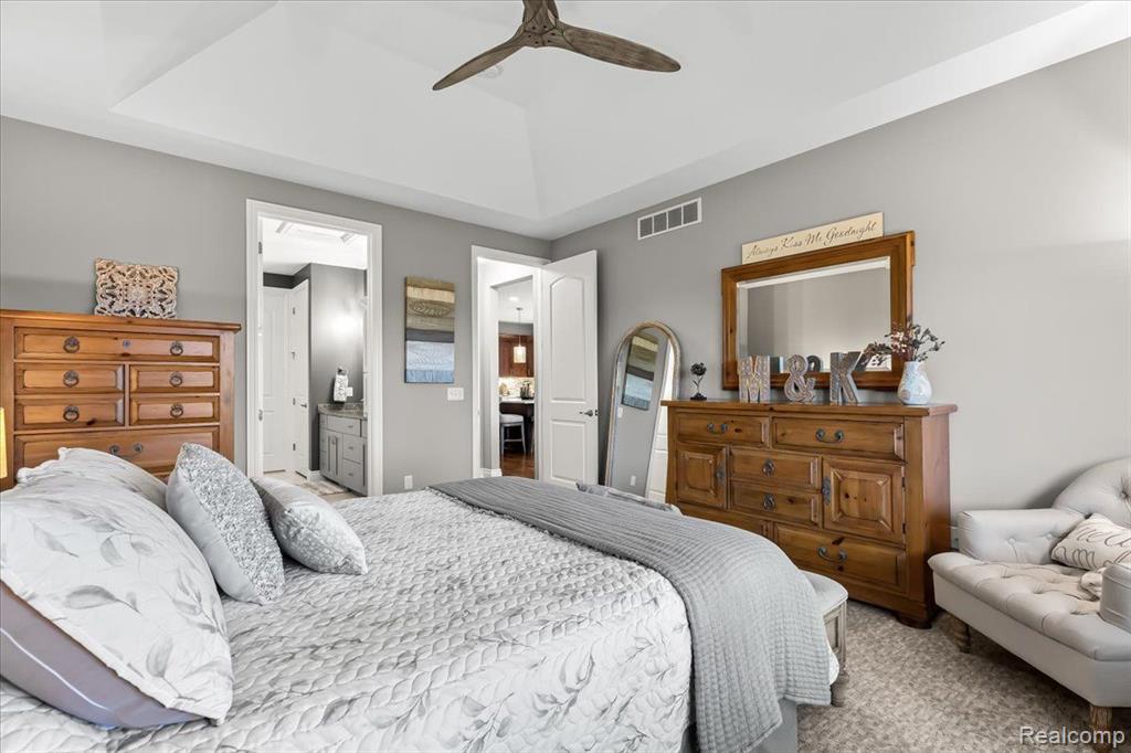8350 STONEY CREEK Drive, South Lyon, MI 48178 — Photo 18