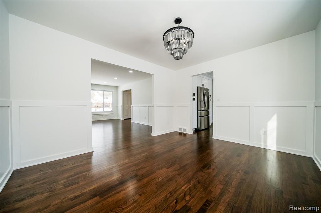 7359 SAINT AUBURN Drive, Bloomfield Hills, MI 48301 — Photo 45