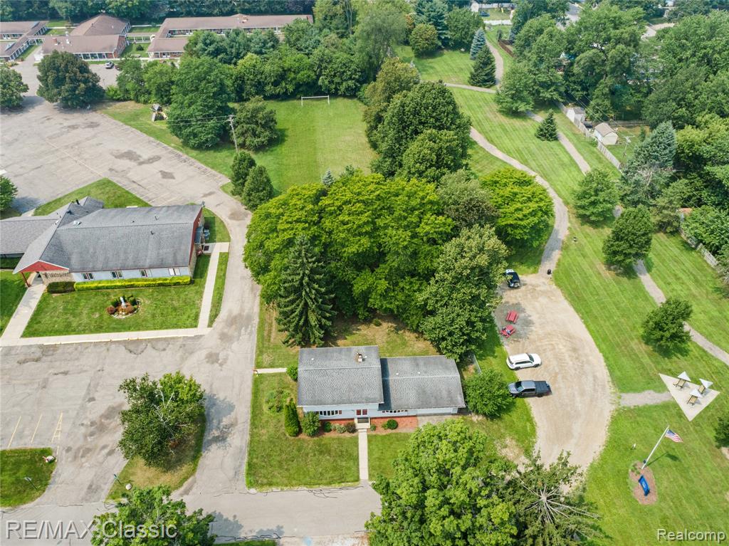594 Maple Vista Street, Imlay City, MI 48444 — Photo 27