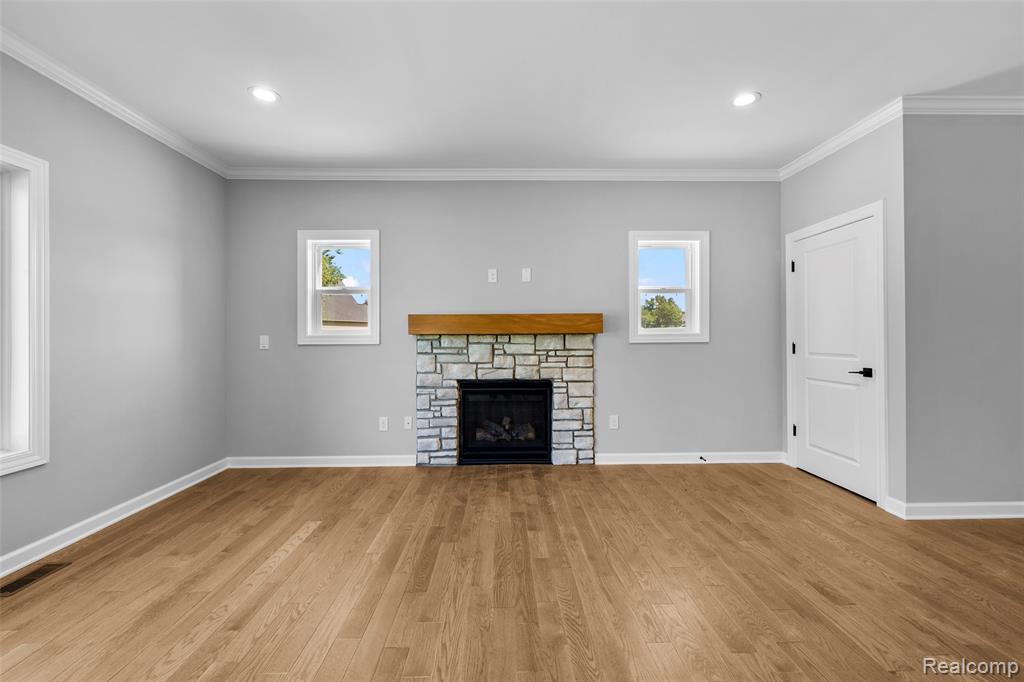 5212 Farmridge Lane, Grand Blanc, MI 48439 — Photo 8