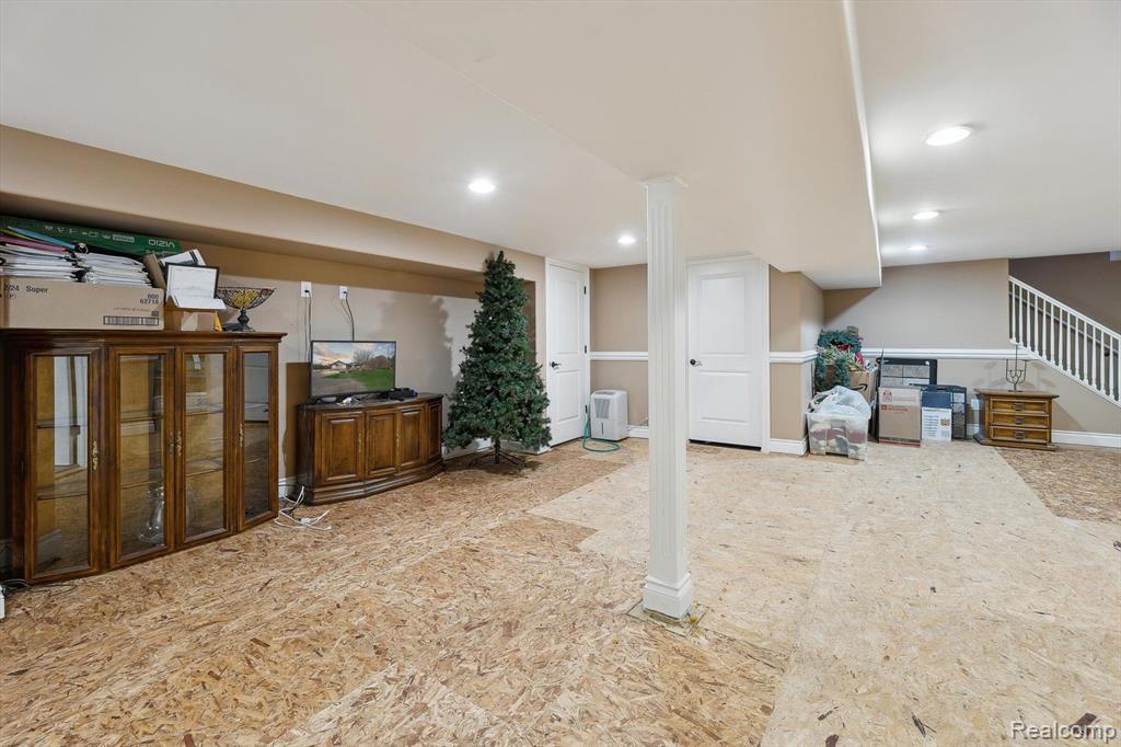 56565 10 MILE Road, South Lyon, MI 48178 — Photo 40