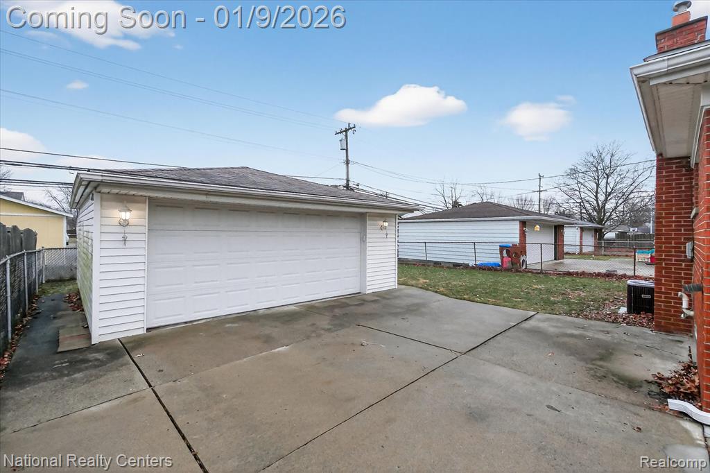 17609 Quarry Street, Riverview, MI 48193 — Photo 36
