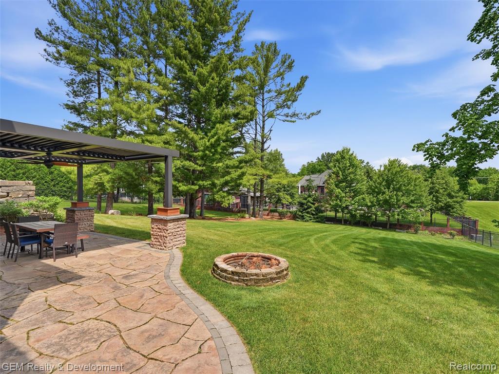 45625 W 9 Mile Road, Novi, MI — Photo 74