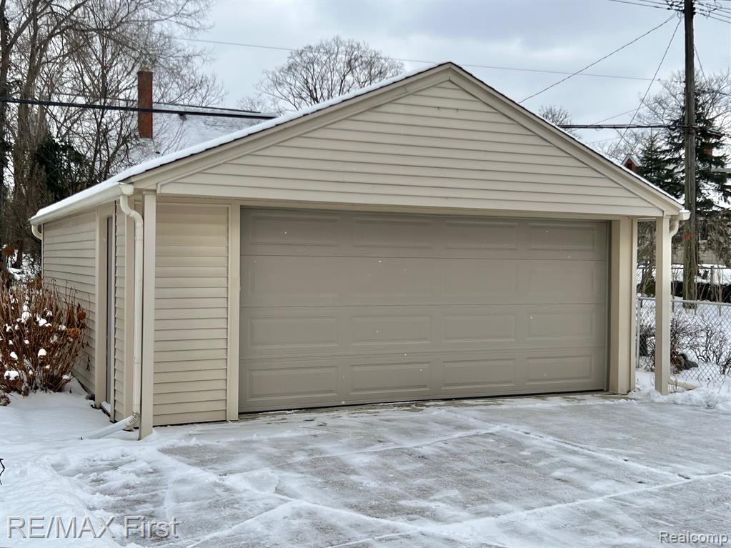 4516 Robinwood Avenue, Royal Oak, MI 48073 — Photo 28