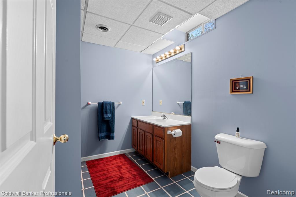 6253 7 MILE Road, South Lyon, MI 48178 — Photo 39