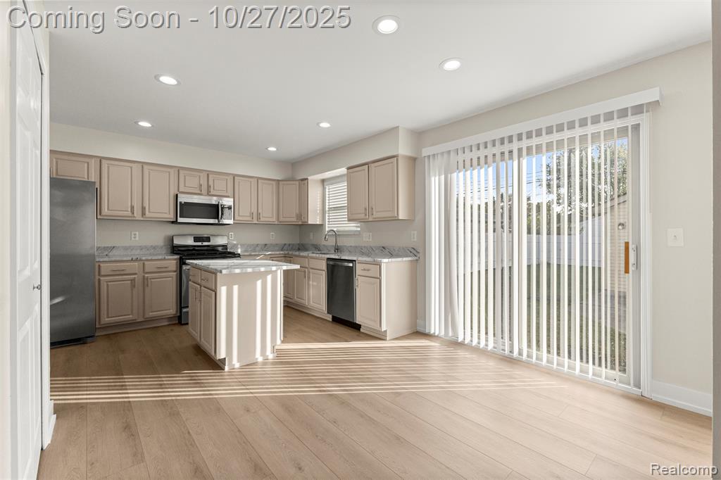 4209 Monroe Street, Dearborn Heights, MI 48125 — Photo 15