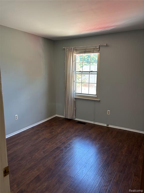 7751 LAKE RIDGE DR UNIT 28, Waterford, MI 48327 — Photo 14