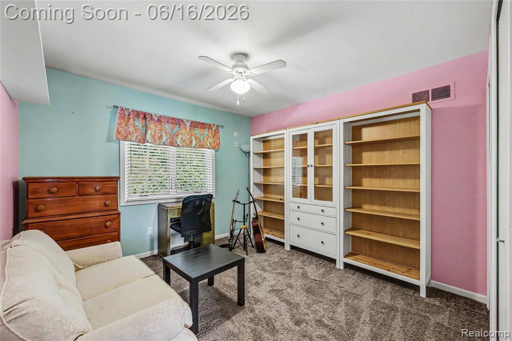 49033 Deerfield Park, Macomb, MI 48044 — Photo 22