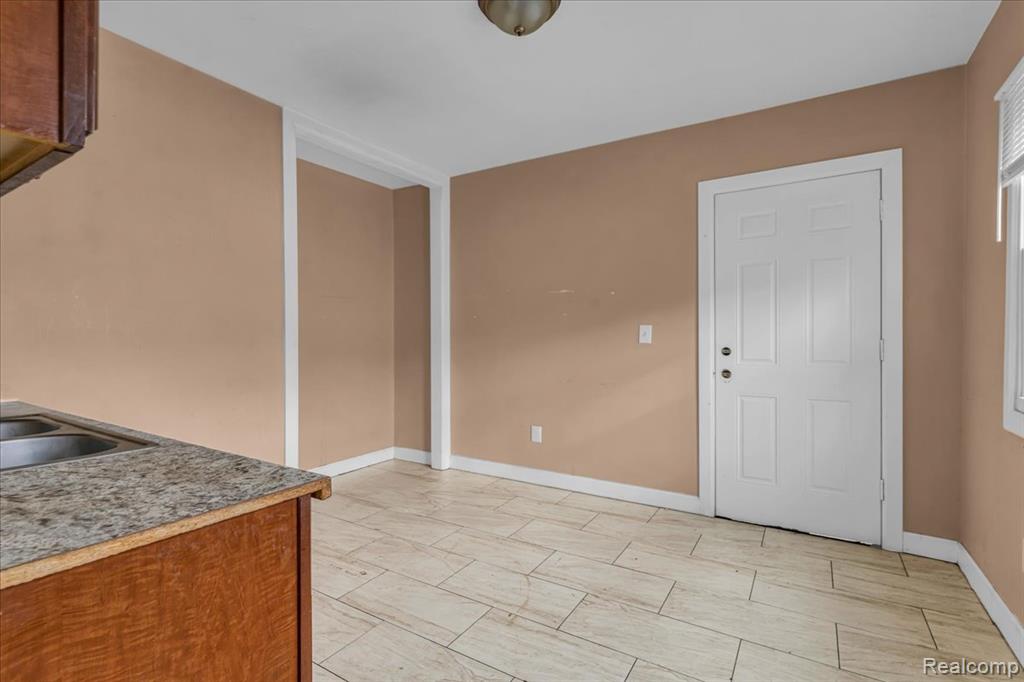 11368 Nardin Drive, Detroit, MI 48204 — Photo 24