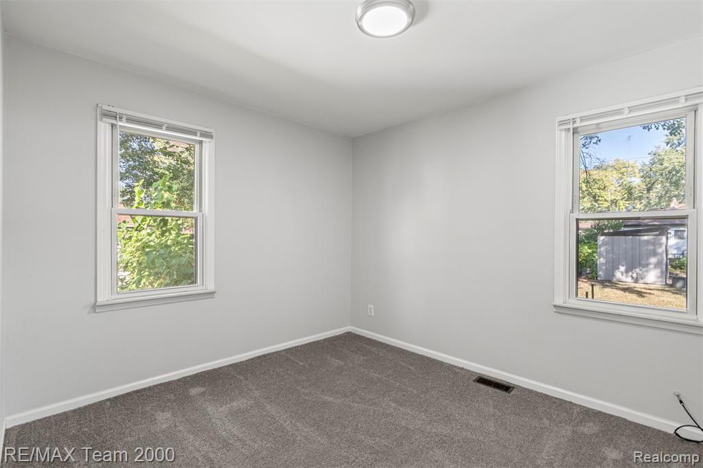 4973 Ziegler Street, Dearborn Heights, MI 48125 — Photo 20