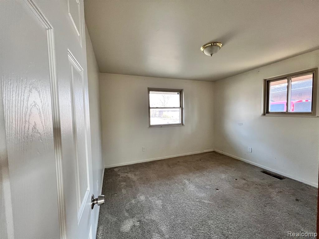 5004 Hayes Street, Wayne, MI 48184 — Photo 7