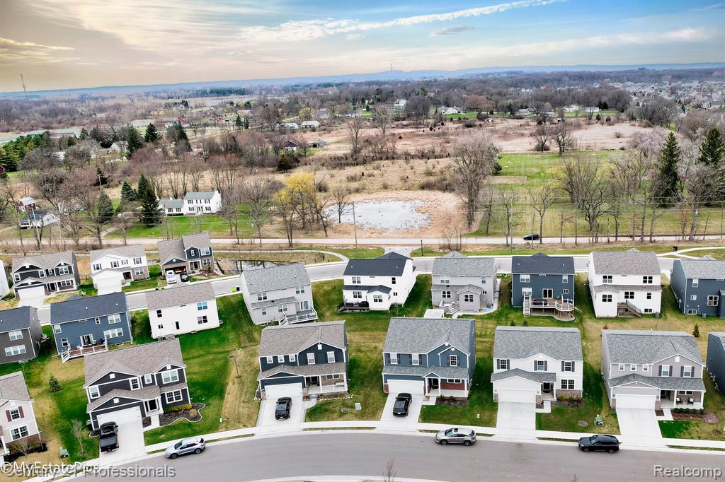 6044 FIELDSTONE Circle, South Lyon, MI 48178 — Photo 63