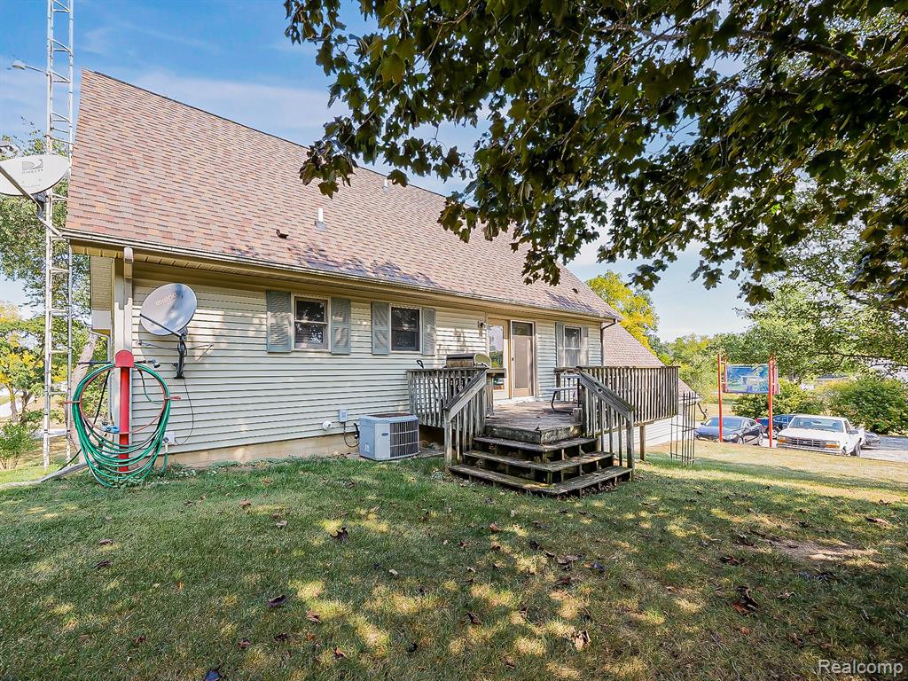 5504 DEER RUN, Tipton, MI 49287 — Photo 24