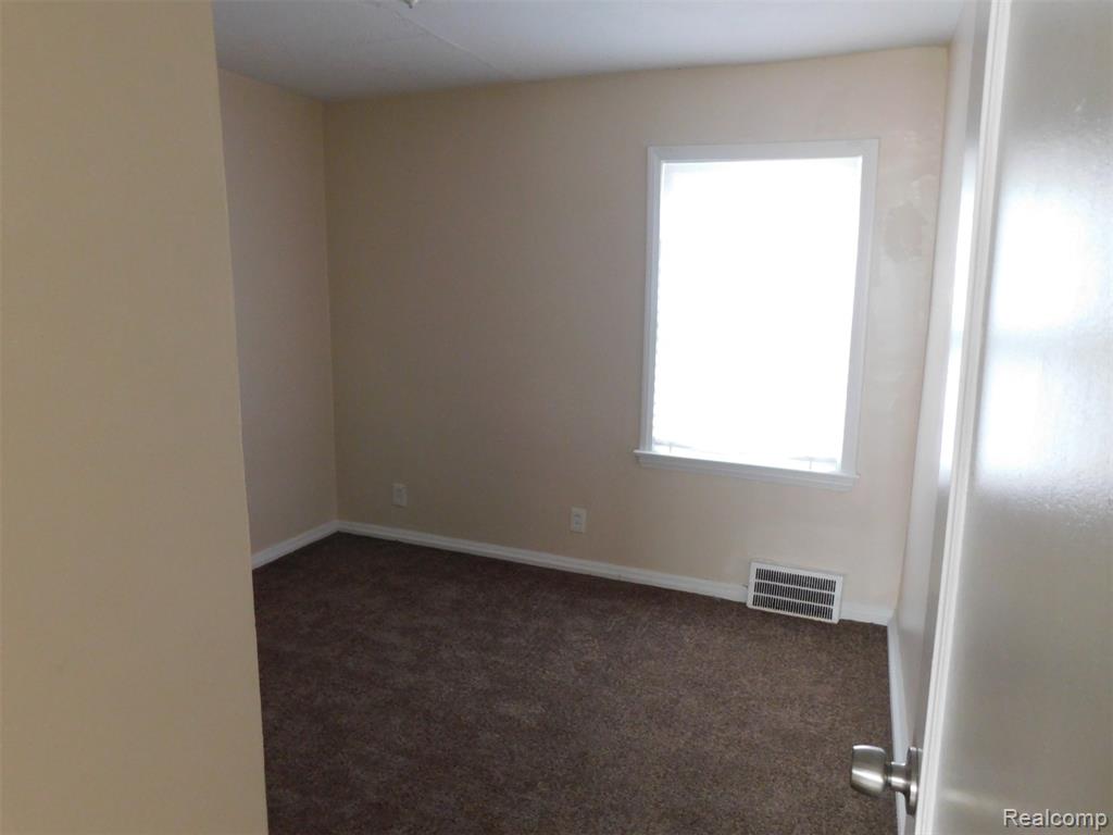 9560 Nathaline, Redford, MI 48239 — Photo 6