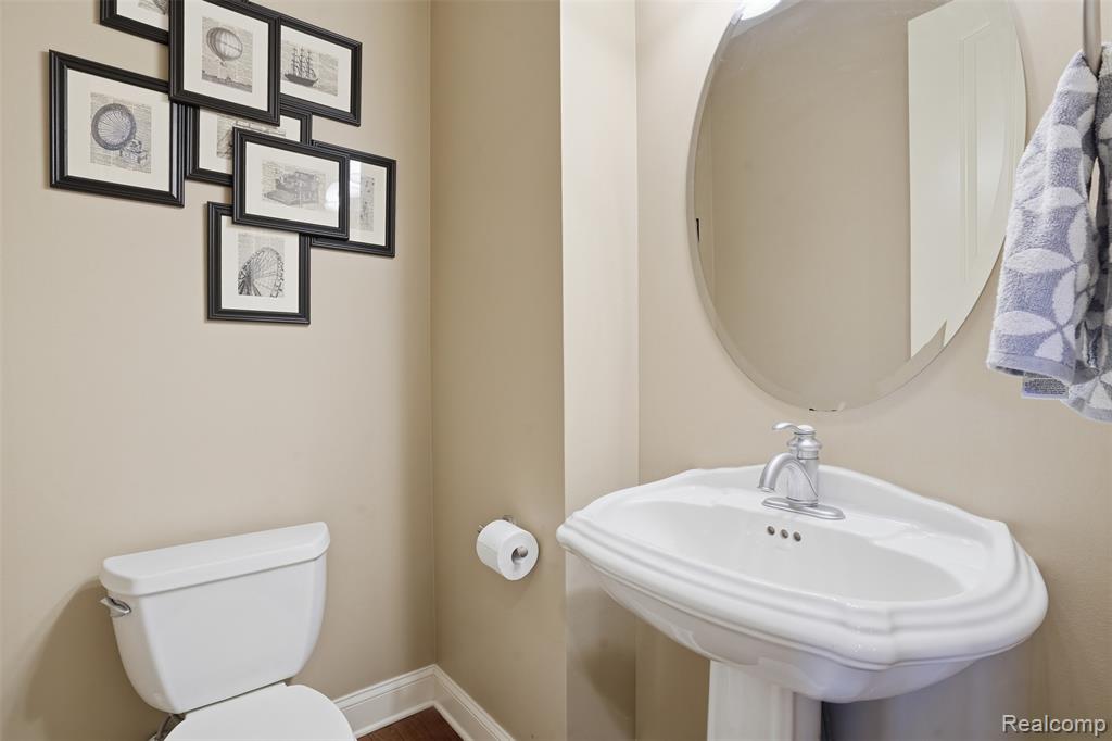 8851 Stoney Creek Drive, South Lyon, MI 48178 — Photo 20