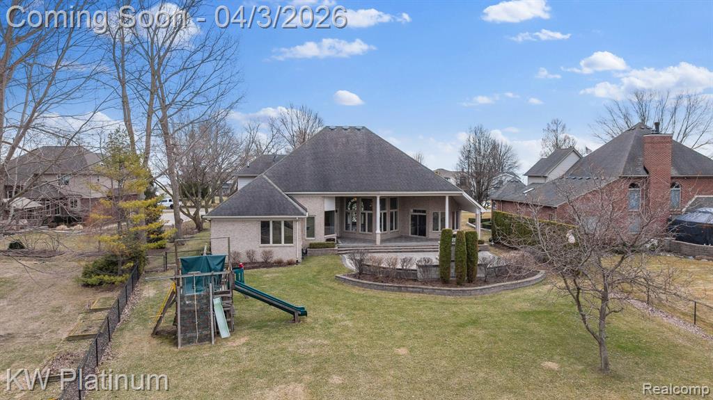 48877 Point Lakeview Drive, Chesterfield, MI 48047 — Photo 69