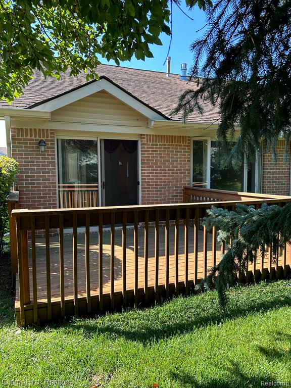 45720 REEDGRASS Lane, 27, Belleville, MI 48111 — Photo 2
