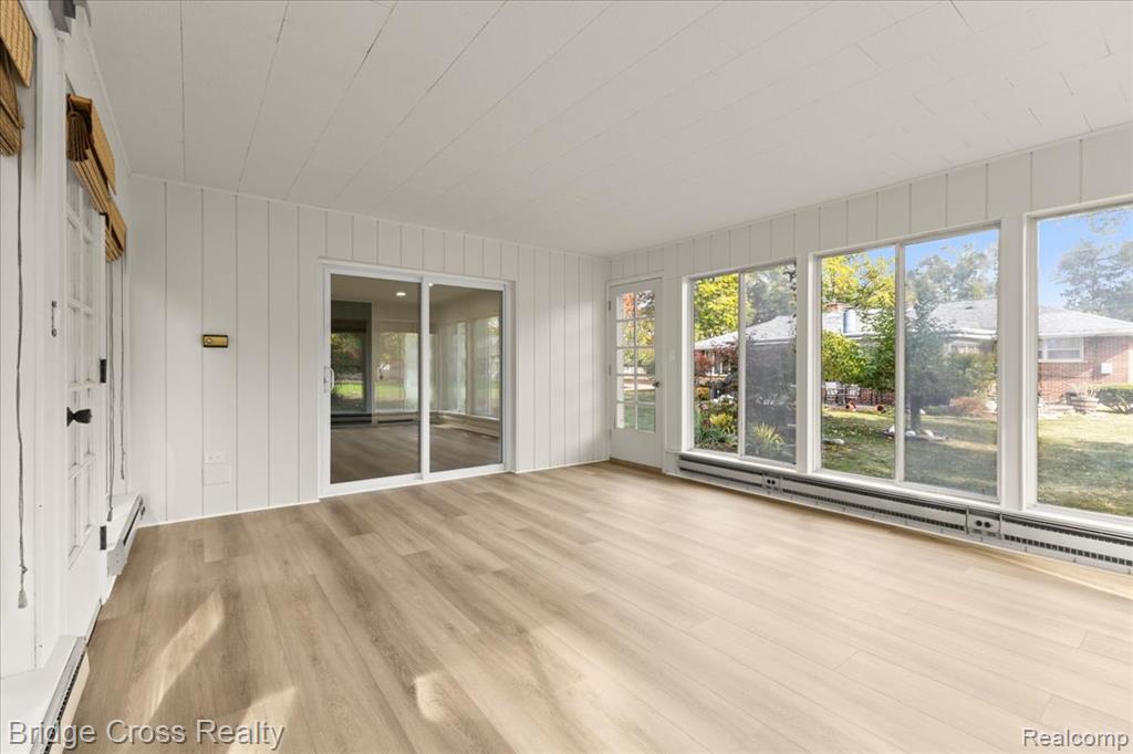 17537 Roseland Boulevard, Lathrup Village, MI 48076 — Photo 19