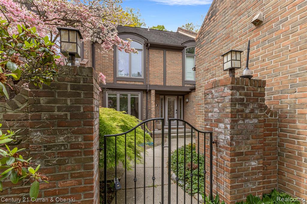 5 Timberlane Court, Dearborn, MI 48126 — Photo 46