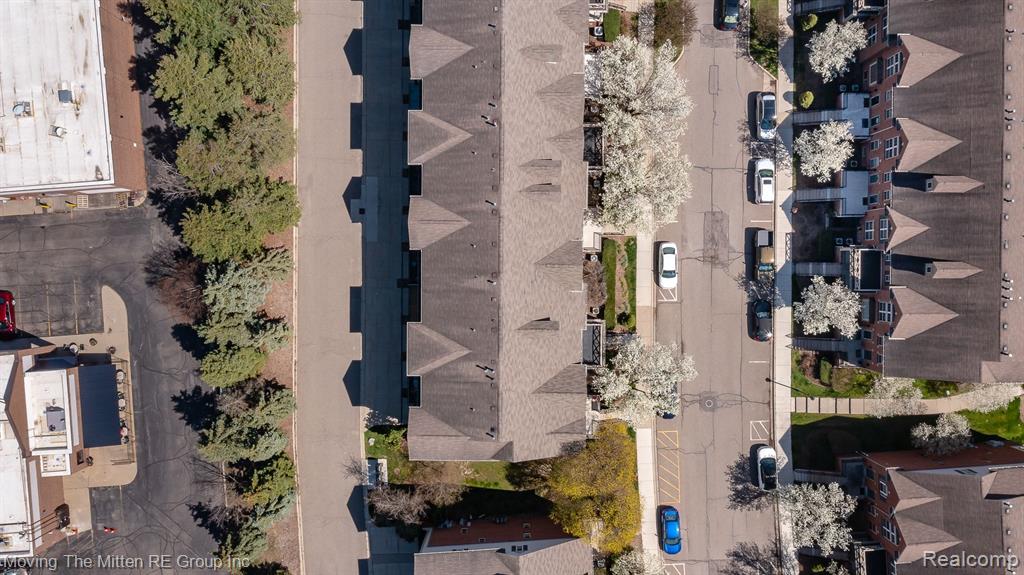 39442 SPRINGWATER Drive, Northville, MI 48168 — Photo 35