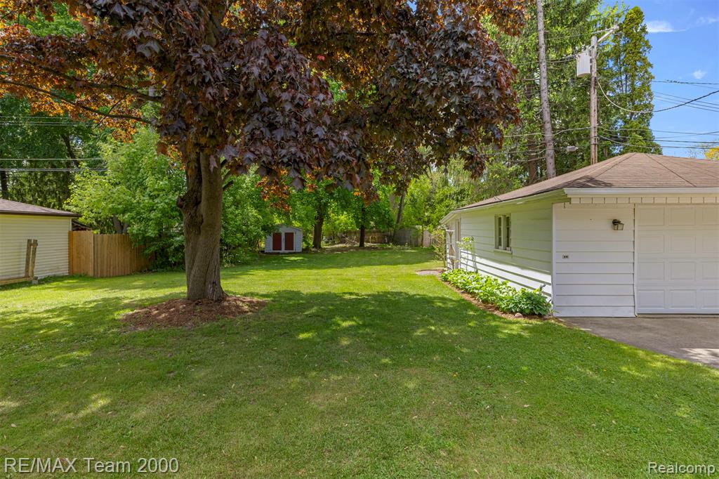 27143 Westland Road, Redford, MI 48240 — Photo 32