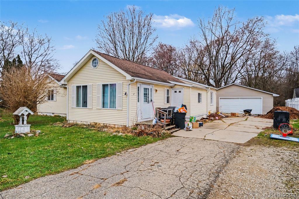 4449 Crosby Road, Flint, MI 48506 — Photo 3