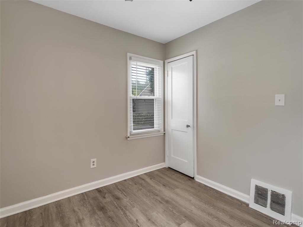 2798 Royal Avenue, Berkley, MI 48072 — Photo 20