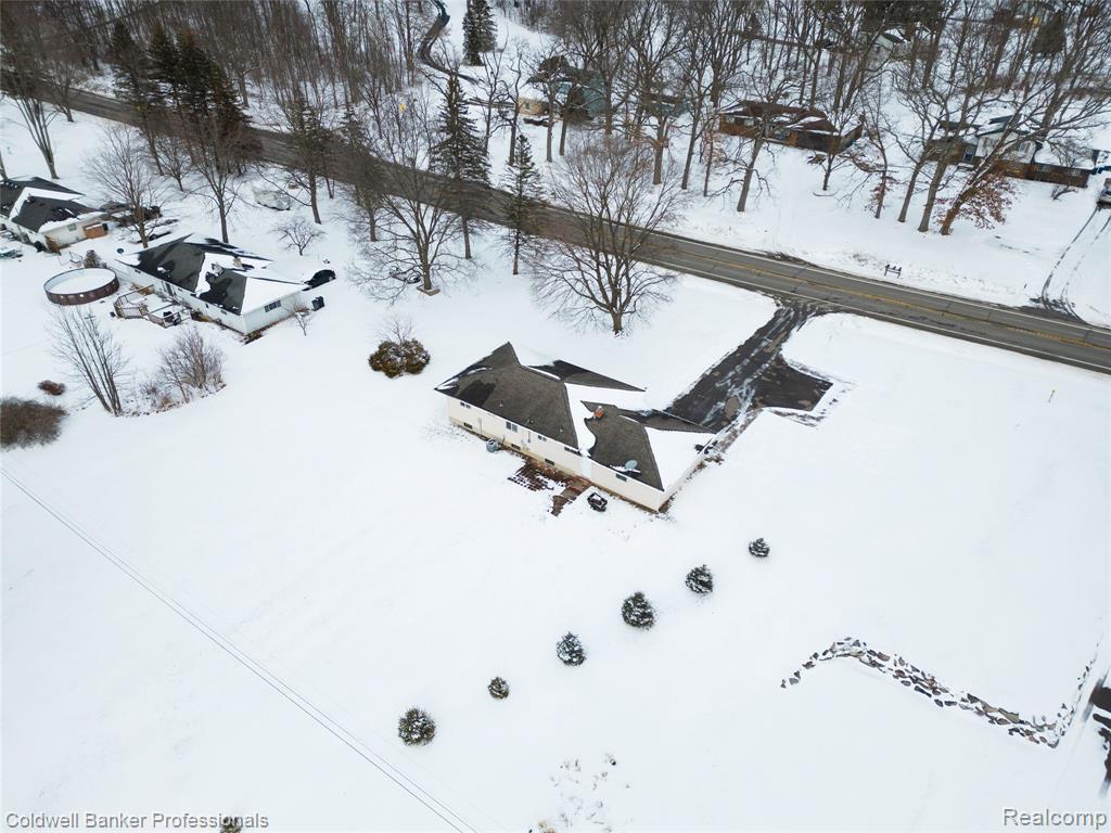 9555 Andersonville Road, Clarkston, MI — Photo 32