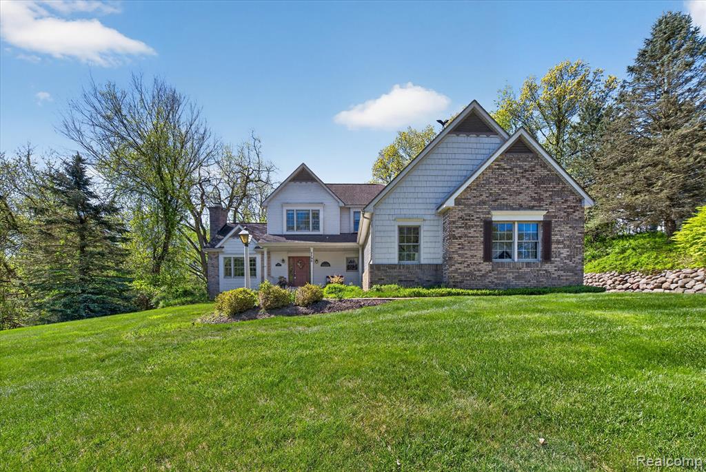 7798 Lee Road, Brighton, MI 48116 — Photo 2