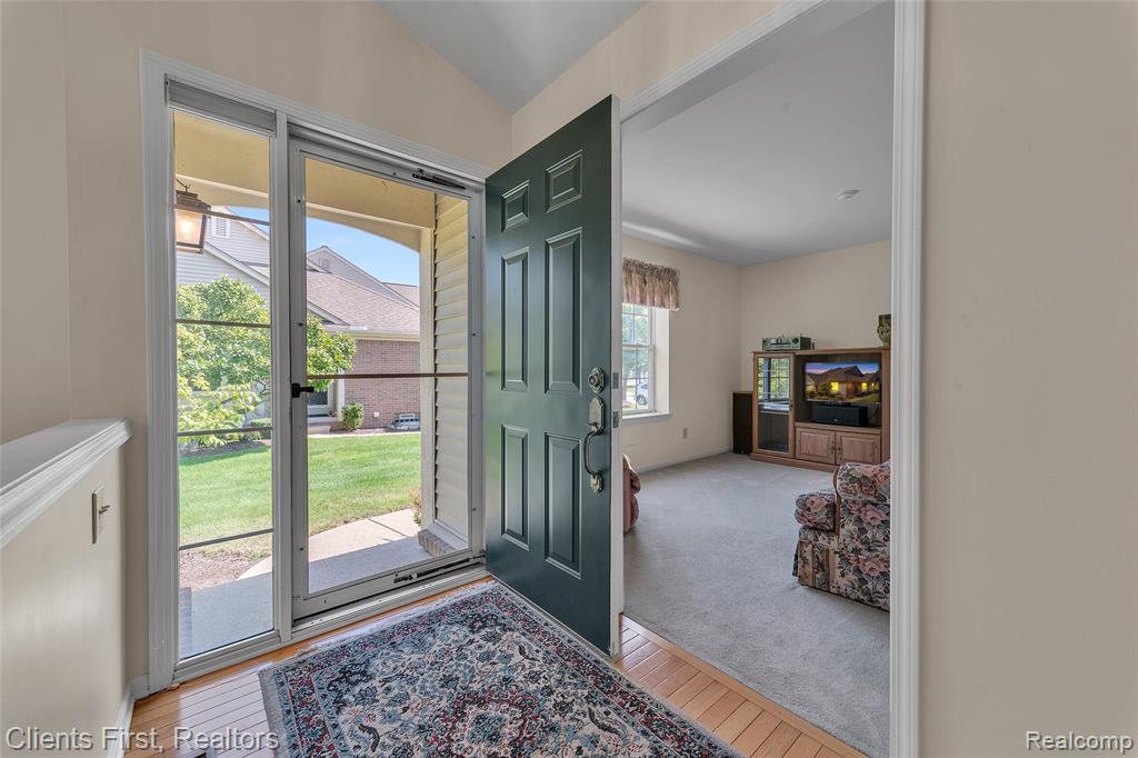 46509 Killarney Circle, Canton, MI 48188 — Photo 8