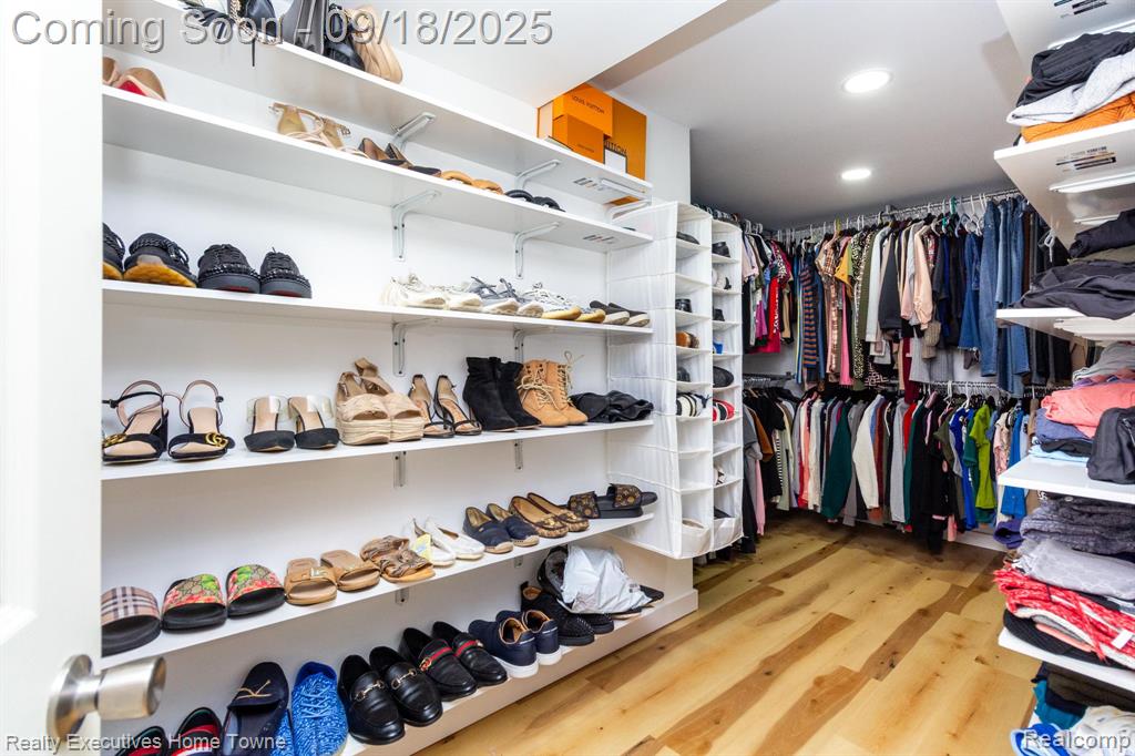 42294 Sable Boulevard, Sterling Heights, MI 48314 — Photo 34