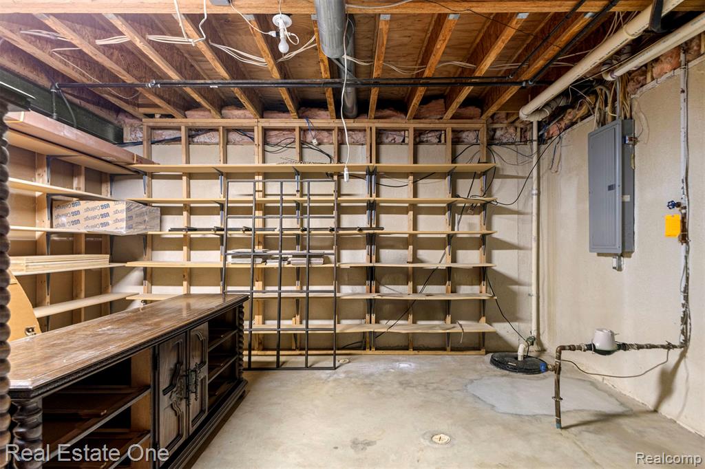 8329 Gray Street, Westland, MI — Photo 34