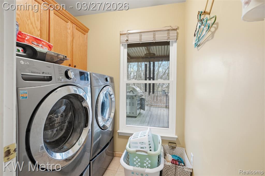7598 Ring Neck Drive, Waterford, MI 48327 — Photo 11