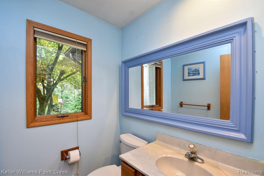 713 KNIBBE Road, Lake Orion, MI 48362 — Photo 21