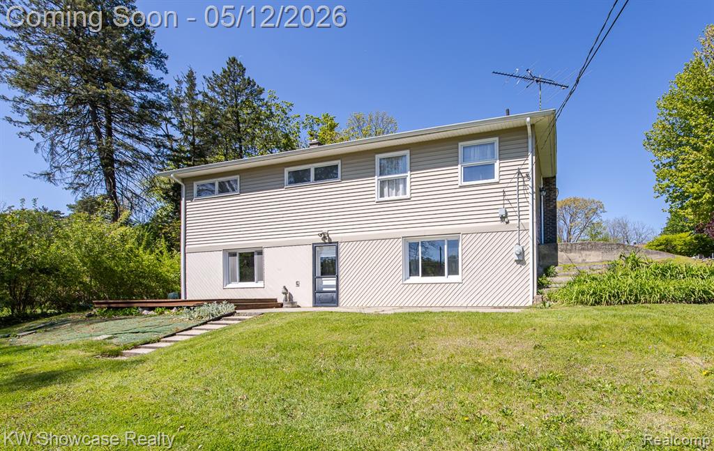 4344 Waterloo Street, Waterford, MI 48329 — Photo 28