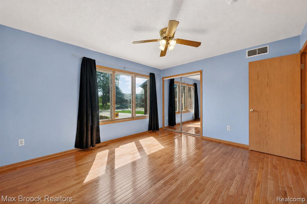 1822 Pebble Creek Drive, Canton, MI 48188 — Photo 19