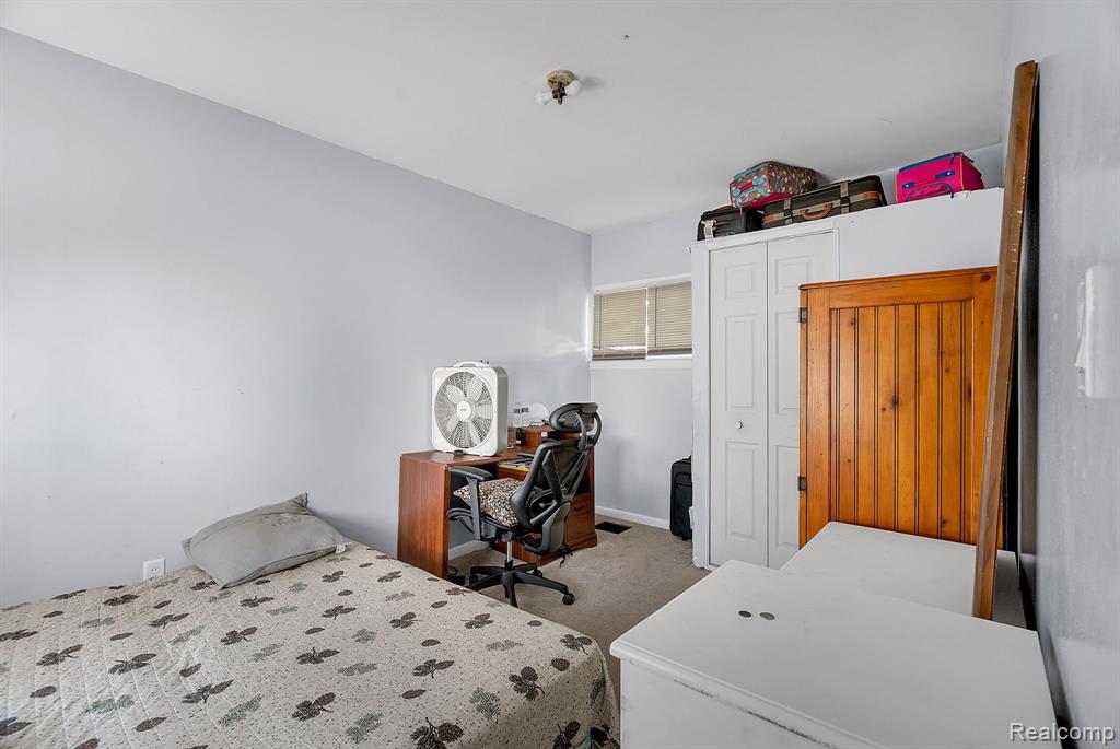 5706 Cardwell Street, Garden City, MI — Photo 19