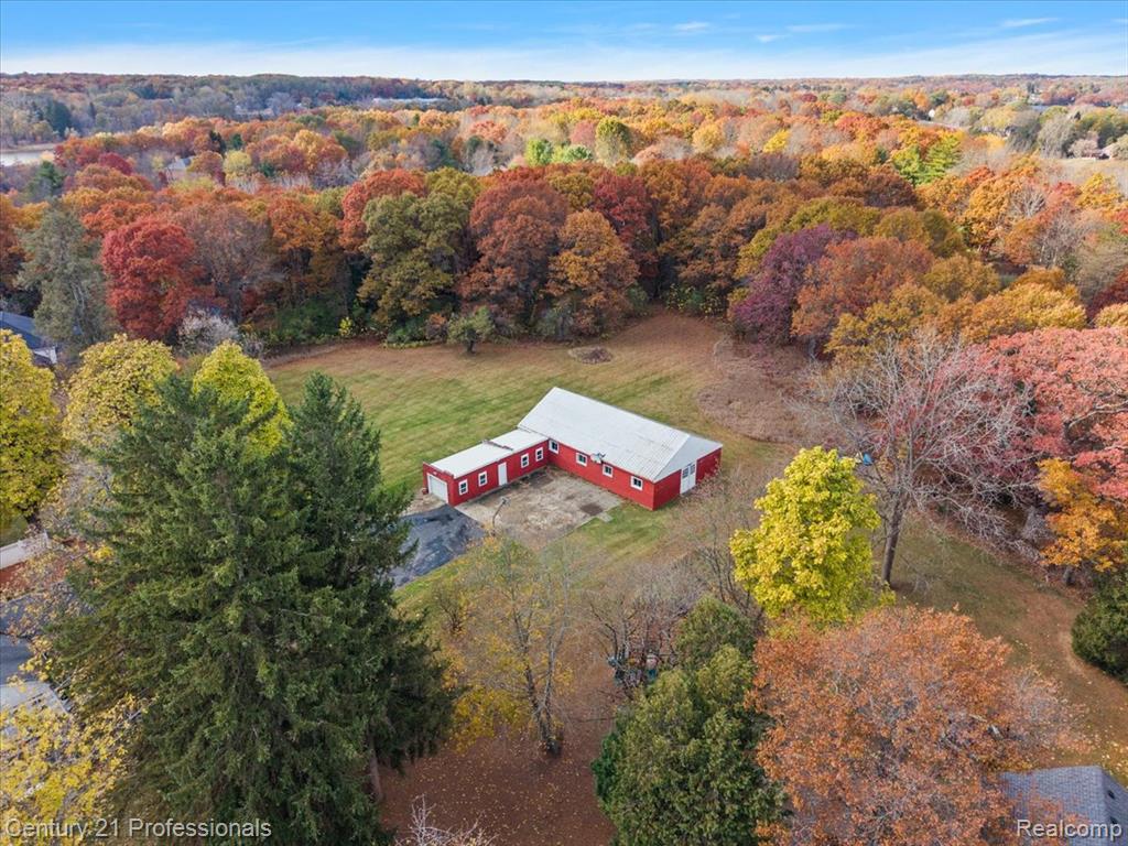 8051 Bridge Lake Road Road N, Clarkston, MI 48348 — Photo 18